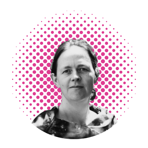 Emily Schütze - Photo